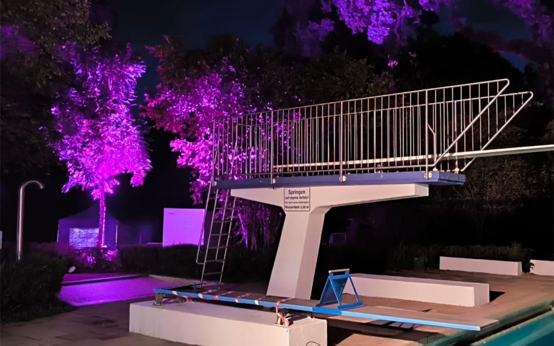 Beachparty im Freibad zum Saisonabschluss